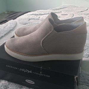 Dr.Scholl's Women's if Only Sneaker Size 10